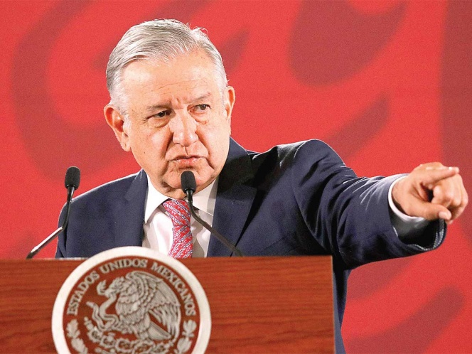 Claudio X. está detrás de boicot a Santa Lucía; asegura Andrés Manuel López Obrador