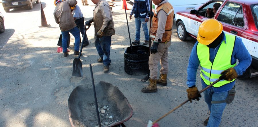 Repara Gobierno capitalino 5 mil metros cuadrados de vialidades con programa de bacheo
