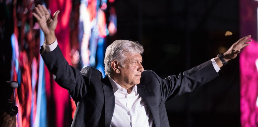 AMLO y la alternancia aparecen en nuevos libros de Historia de la SEP