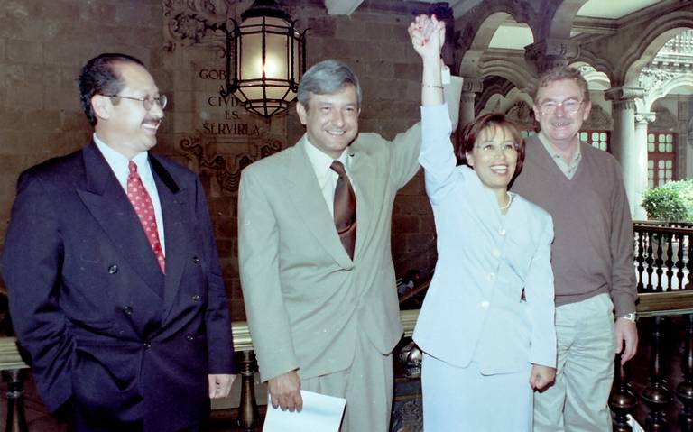 Robles, Ahumada, Diego, Peña, conducen a Salinas: Alfredo Martínez de Aguilar