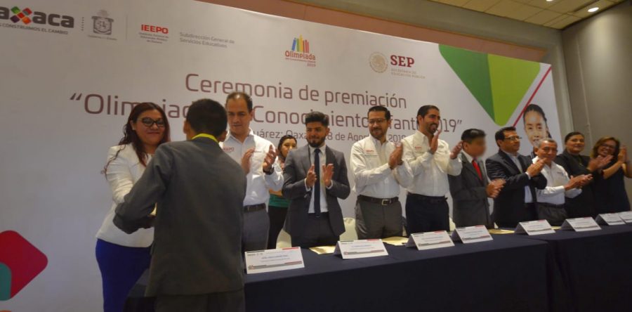 Reconoce y premia IEEPO a estudiantes ganadores de la Olimpiada del Conocimiento Infantil 2019