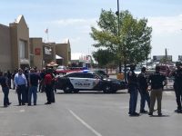 Walmart sigue en la mira por la venta de armas en EU tras tiroteo en Texas