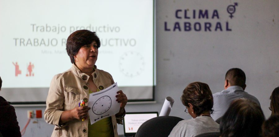 Rompen estereotipos para fortalecer clima laboral