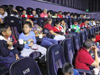 DIF Estatal Oaxaca e ICAPET entregan apoyos sociales a las familias de La Chilana