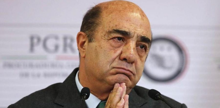 Murillo Karam en la mira: Luis Murat