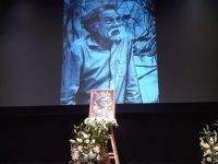 Se despide Francisco Toledo del Teatro Macedonio Alcalá