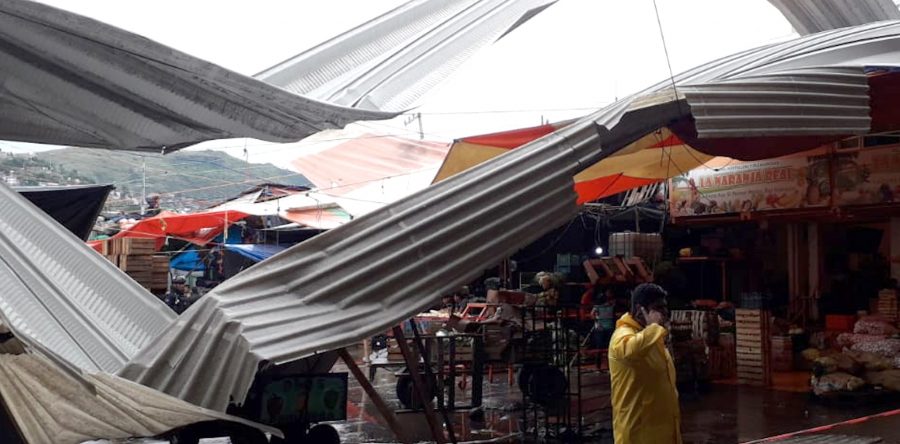 Ayuntamiento capitalino atiende afectaciones por lluvias