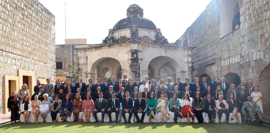 Reconoce Gobierno de Oaxaca aportación de las y los notarios en el fortalecimiento del Estado de Derecho