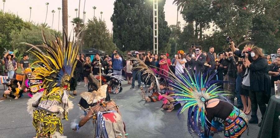 “Migrantes” de Alejandro Santiago en el Hollywood Forever: Seculta