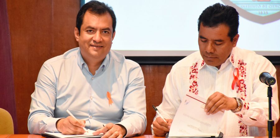 Ayuntamiento capitalino y UABJO unen esfuerzos para atender la violencia de género