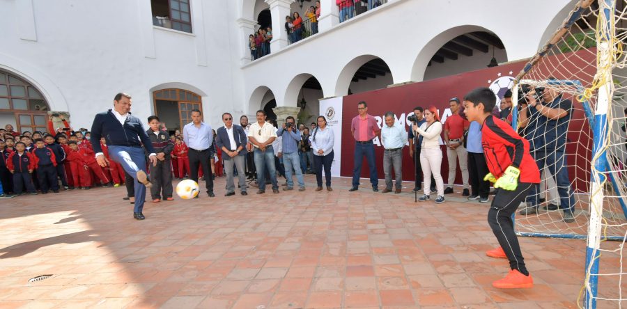 Inaugura Oswaldo García torneo infantil de futbol “Copa Ciudad de Oaxaca 2019”