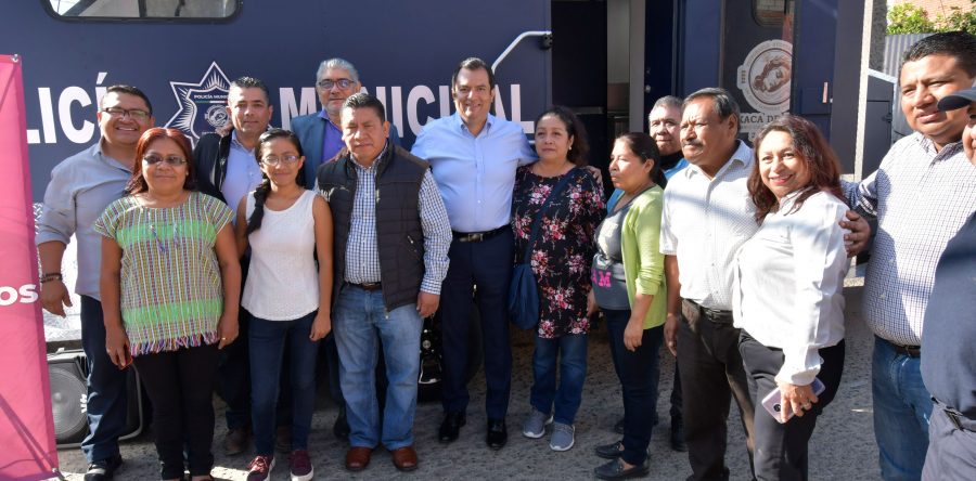 Refuerza Oswaldo García seguridad en Cinco Señores con Módulo de Policía Itinerante