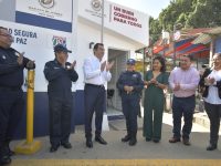 Fortalece Oswaldo García seguridad en el Mercado de Abasto