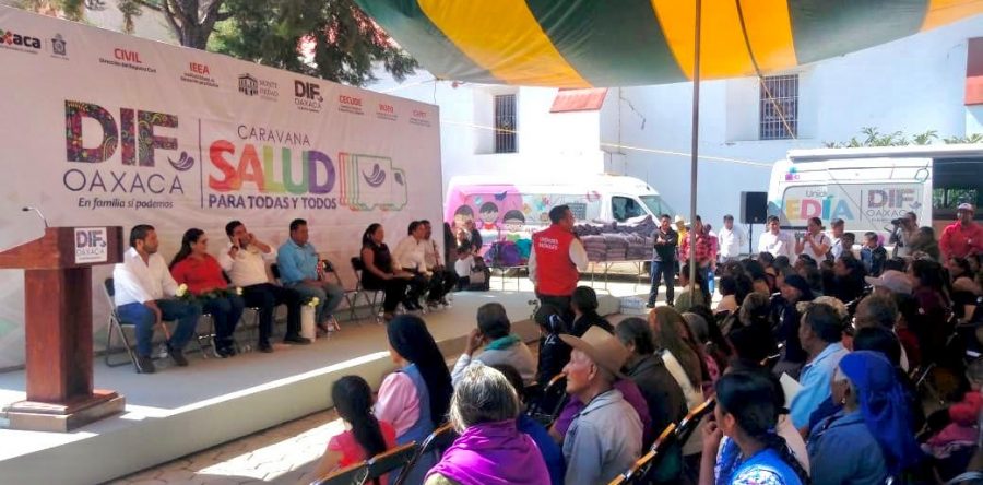 Con servicios médicos gratuitos y de calidad, Caravana DIF recorre puntualmente la Sierra Sur