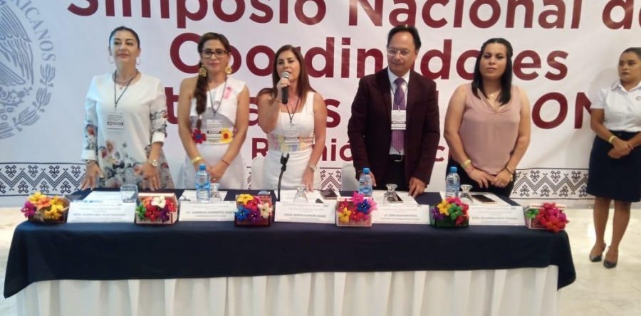 Comparte IEEPO en Simposio Nacional experiencias exitosas del Programa Nacional de Inglés en Oaxaca