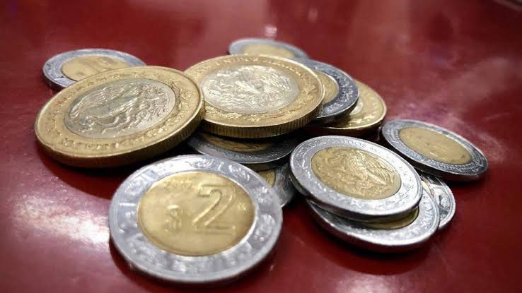 Condusef detecta circulación de monedas falsas; ofrece guía para detectarlas