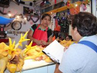 Supervisa Ayuntamiento capitalino adecuado manejo de alimentos en mercados