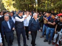 Entrega AMH infraestructura carretera, educativa y apoyos económicos por más de 72 mdp en la Mixteca