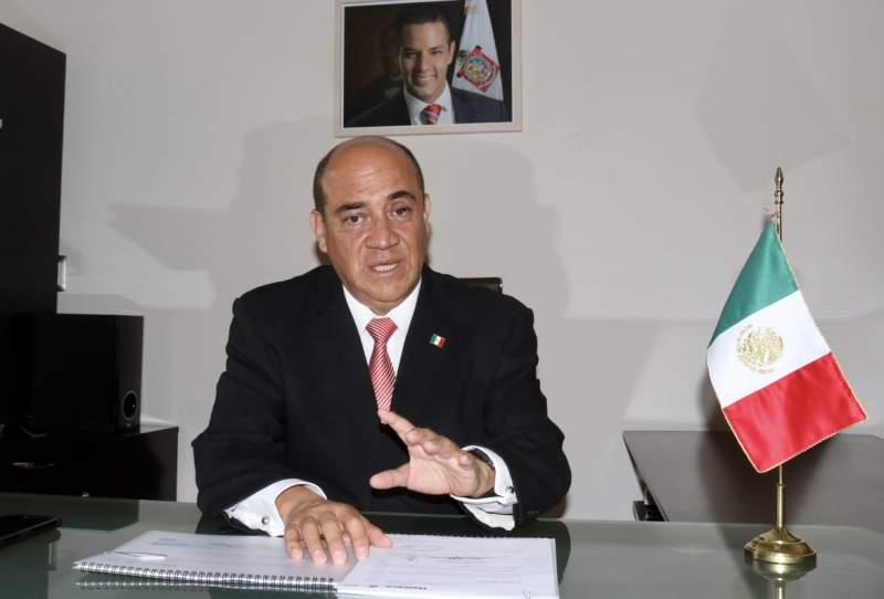 Injustificables presiones; AMLO y Murat dan todo a maestros: Alfredo Martínez de Aguilar