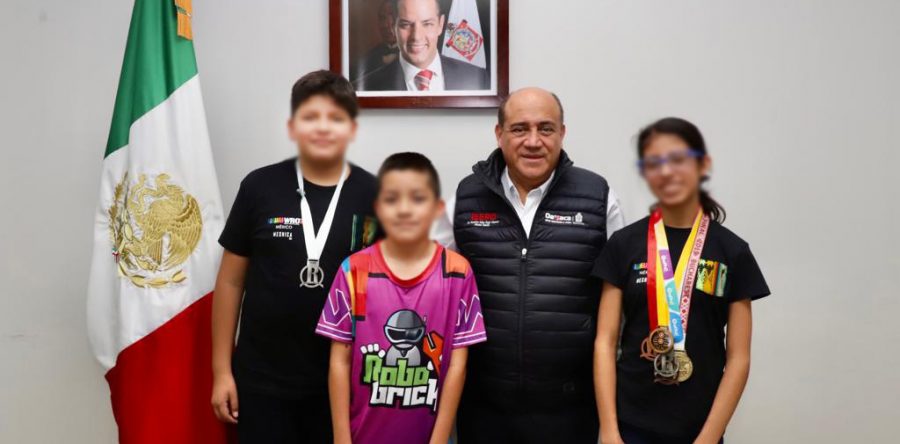 Reconoce IEEPO a escolares oaxaqueños destacados en el Concurso de Robótica WRO Internacional 2019