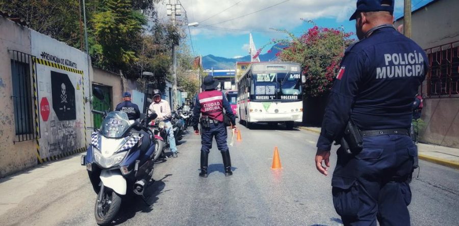 Incentiva el Ayuntamiento de Oaxaca de Juárez uso de casco entre motociclistas