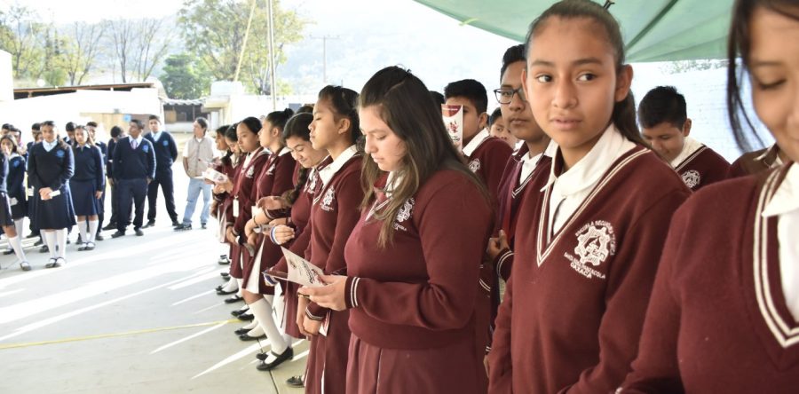 Lleva Ayuntamiento Caravana de Derechos Humanos a estudiantes de Santa Rosa Panzacola