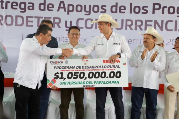 Urgente que Murat cacaree los huevos que pone su Gobierno: Alfredo Martínez de Aguilar