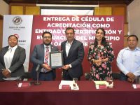 Obtiene Ayuntamiento de Oaxaca de Juárez cédula para certificar competencias laborales
