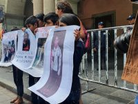 Utiliza Pedro Peralta a niños huérfanos de Yaitepec, para ganar protección del gobierno