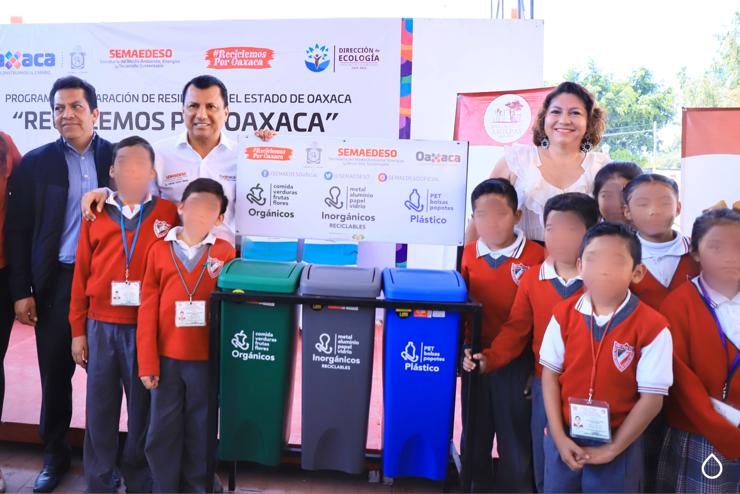 Abraza San Jacinto Amilpas el Programa “Reciclemos por Oaxaca”