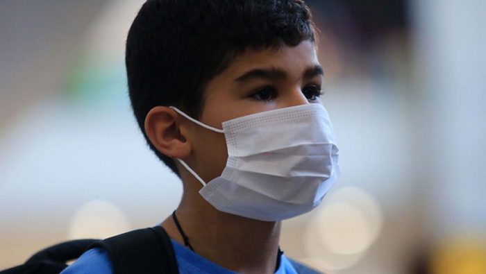 Coronavirus afecta menos a niños, revelan científicos chinos