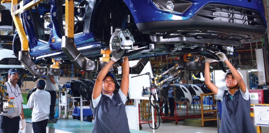 Crisis en industria automotriz no cesa: cae exportación de autos 1.86% en febrero: Inegi