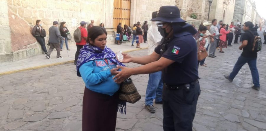 Fuerzas de seguridad capitalinas incentivan medidas de prevención contra COVID-19