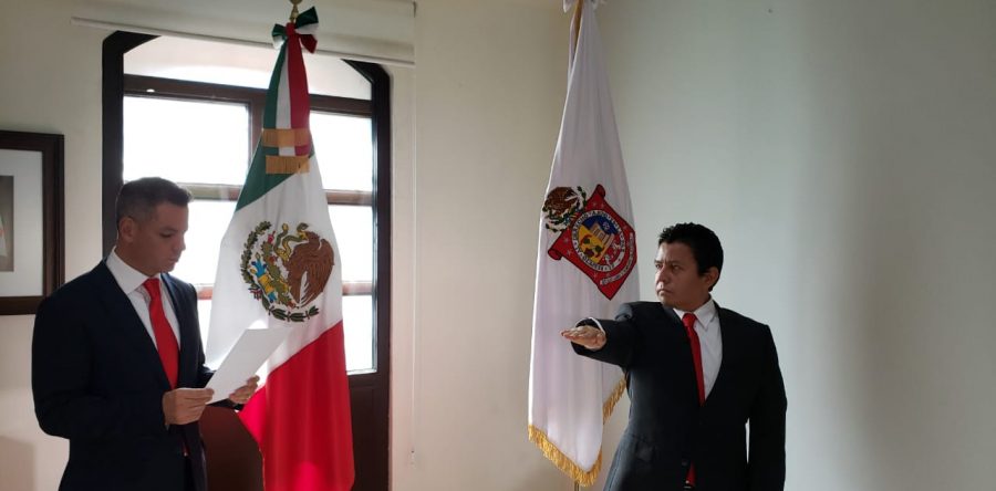 Toma protesta Alejandro Murat  a nuevo titular del Instituto Catastral