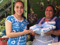 Donación de cubrebocas y pescado en Salina Cruz: Alfredo Martínez de Aguilar