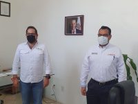 Dona Raúl Bolaños-Cacho Cué dieta legislativa para equipamiento a profesionales de la salud y sanitizar clínicas de Oaxaca
