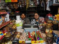 Prórroga a pago de luz y créditos; gobierno alista plan de rescate económico