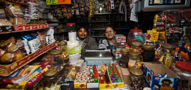 Prórroga a pago de luz y créditos; gobierno alista plan de rescate económico