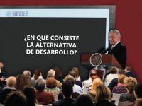 AMLO apunta camino posneoliberal, pero falta nuevo modelo de desarrollo: Carlos Ramírez
