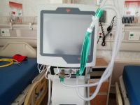 Gobierno de Oaxaca entrega 150 ventiladores más a la red hospitalaria;  ya se cuenta con 500 en la entidad