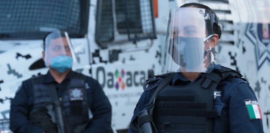 Gobierno de Oaxaca refuerza policías con equipo de protección sanitaria