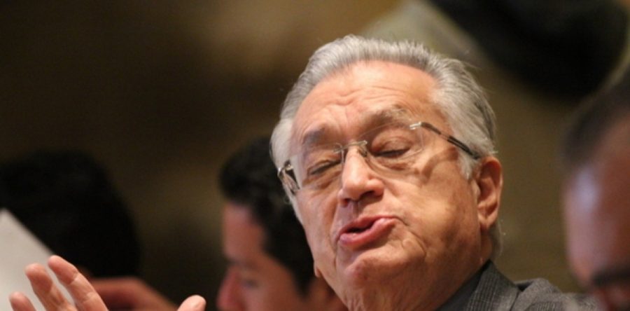 Los Bartlett: Luis Murat