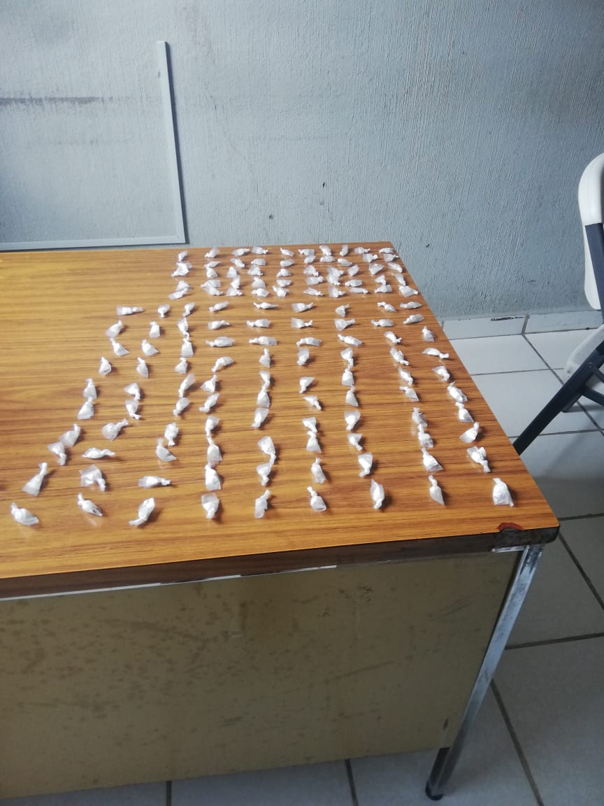 Aseguran 140 envoltorios de cocaína en Huajuapan de León
