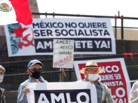 Soberbia, autoritarismo y virus COVID-19, tambalean gobiernos: Alfredo Martínez de Aguilar