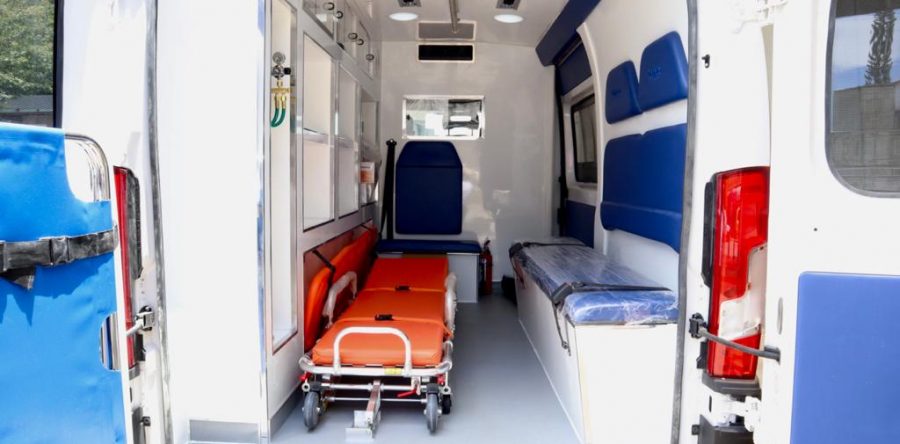 Recibe SSPO ambulancias para ampliar la atención de emergencias