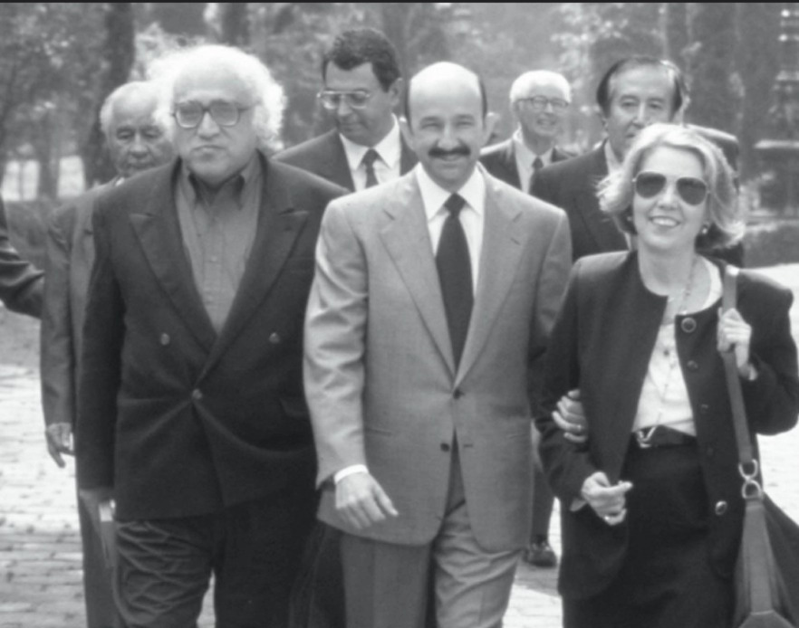 Monsiváis, ocurrencias, censuras, complicidades y Pronasol-Salinas: Carlos Ramírez