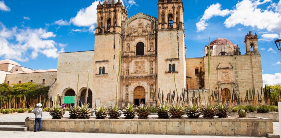 Oaxaca se mantiene en semáforo rojo; no hay fecha para retorno a labores