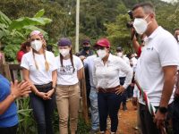 Continúa Alejandro Murat recorrido en comunidades afectadas por sismo