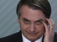 Bolsonaro confirma que dio positivo en prueba de Covid-19