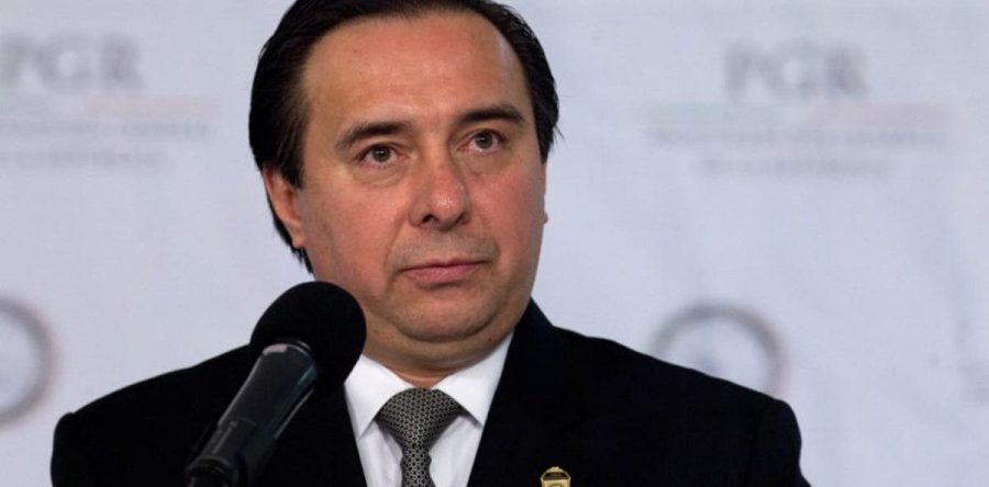 Interpol busca a Tomás Zerón por caso Ayotzinapa; huyó del país